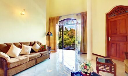 Sandul Villa